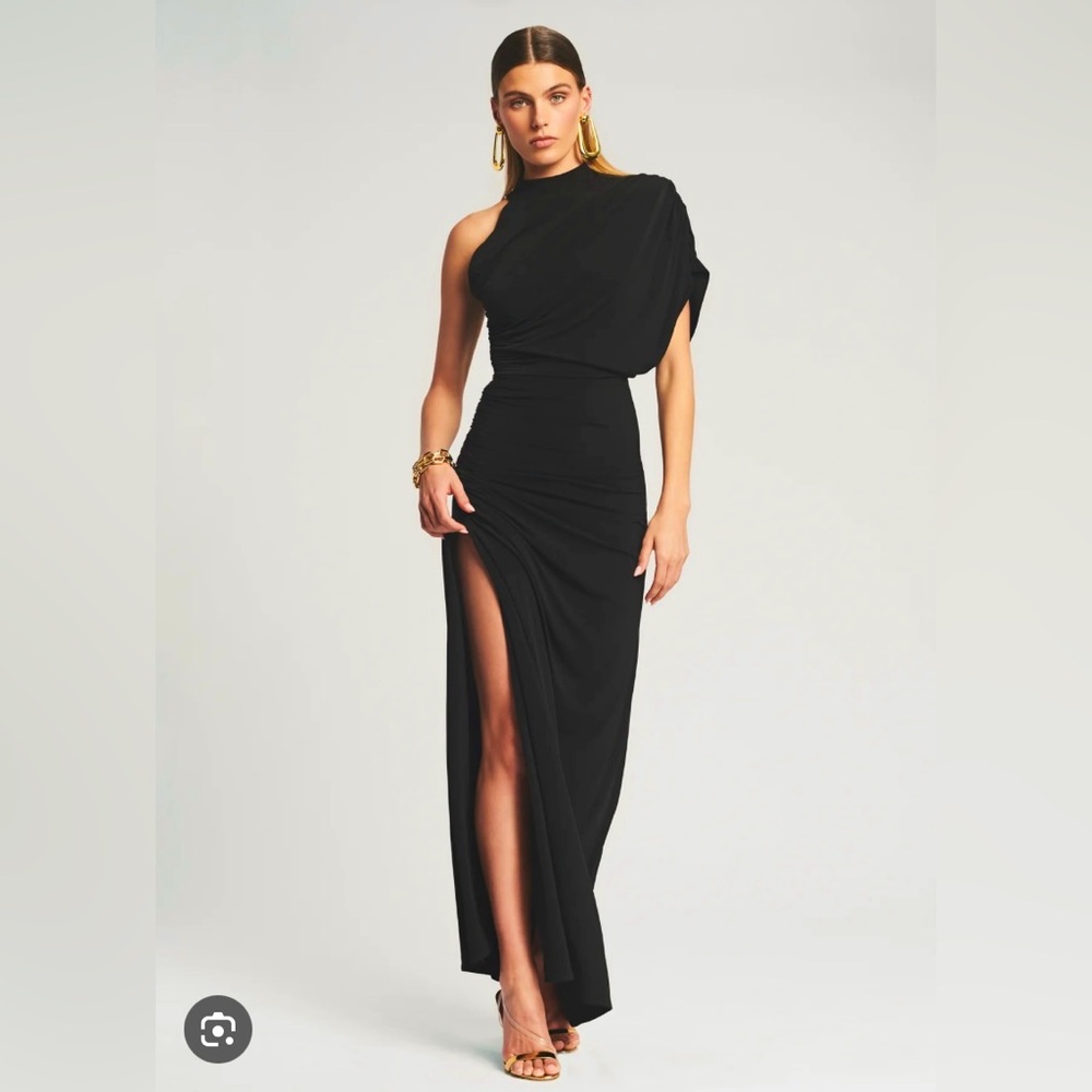 RETROFÊTE Black Dana Maxi Dress